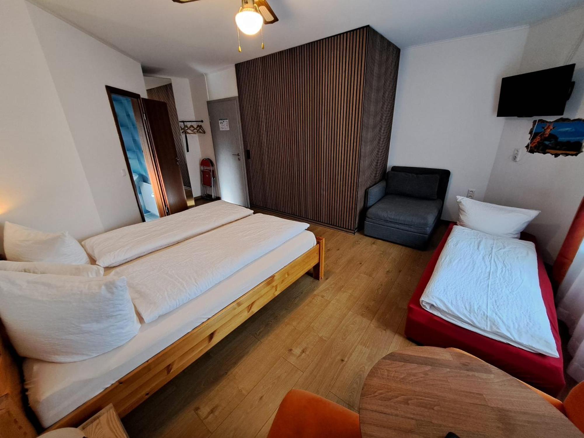 Apartamento W.I.P. Welt Im Park Dresde Exterior foto