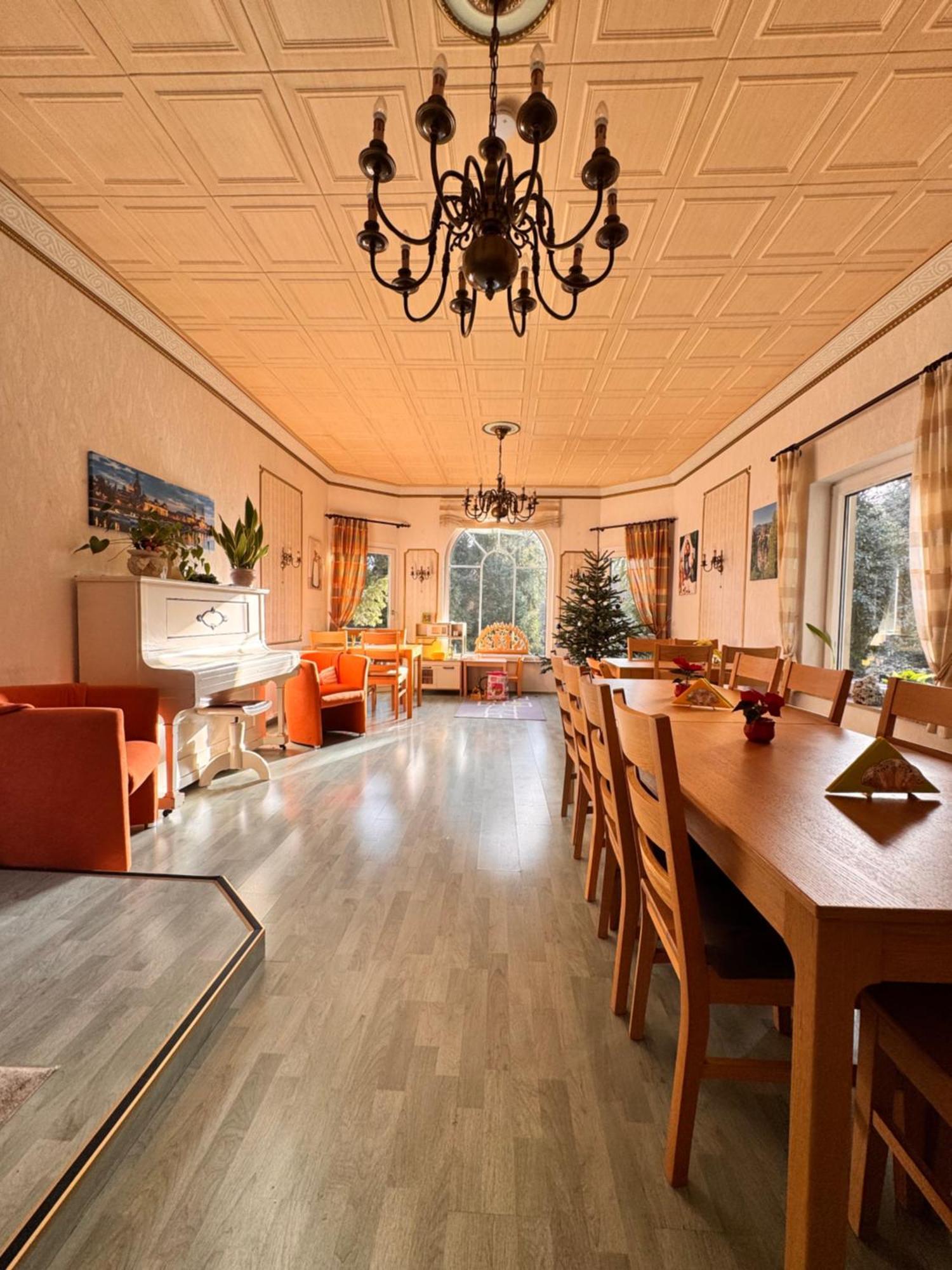 Apartamento W.I.P. Welt Im Park Dresde Exterior foto